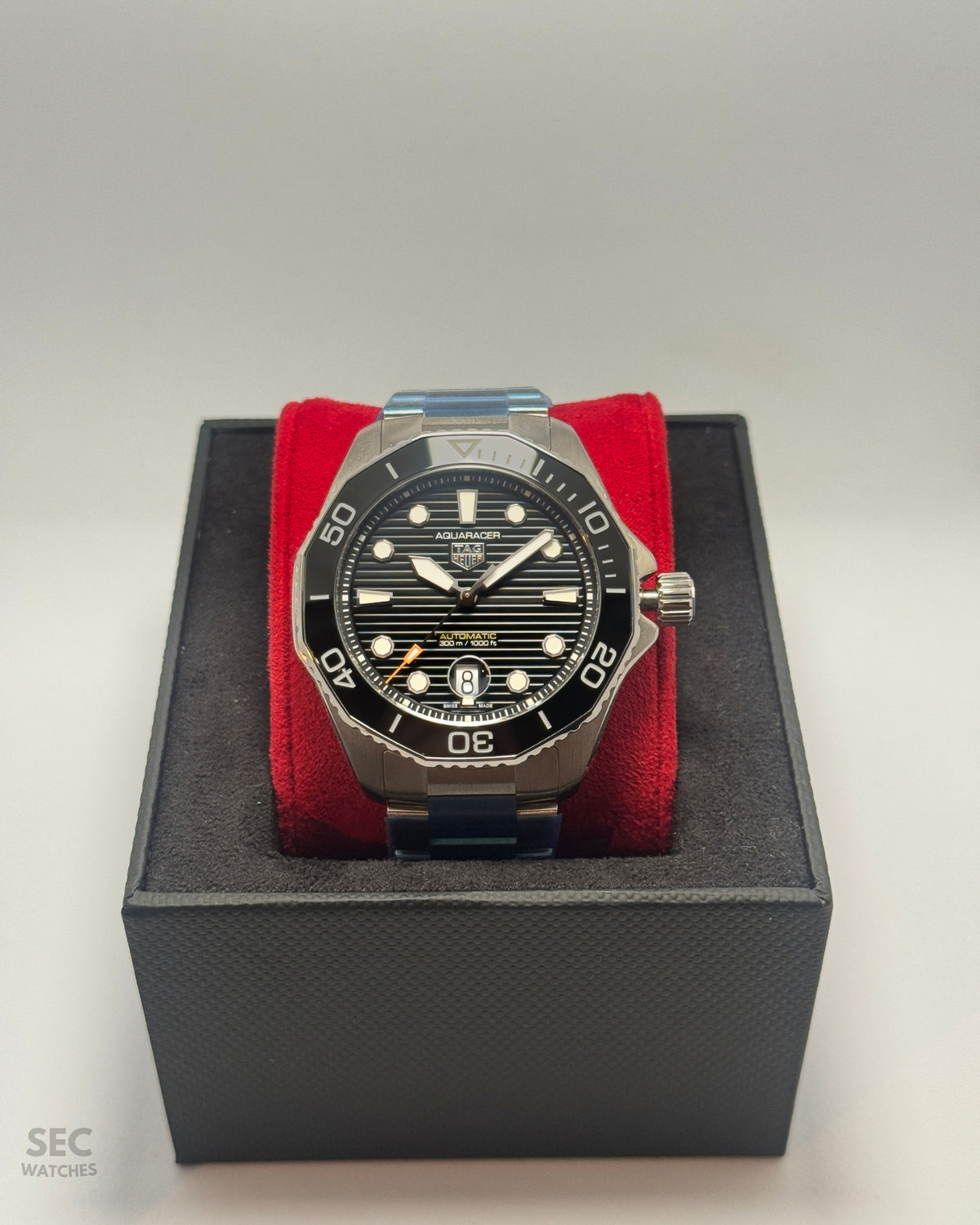 TAG Heuer Aquaracer Professional 300 Date - WBP201A.BA0632