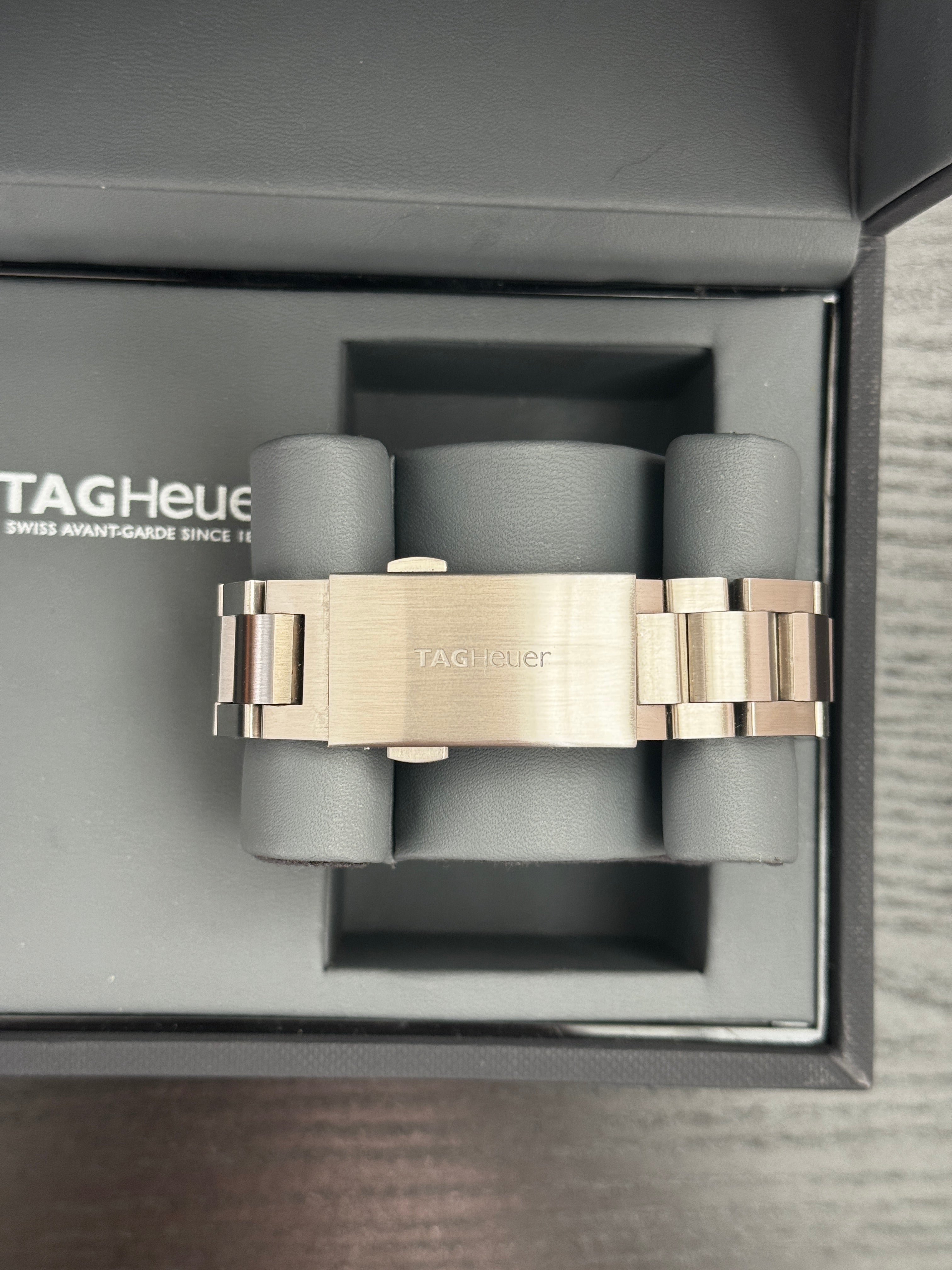 TAG Heuer Aquaracer - CAY111B.BA0927