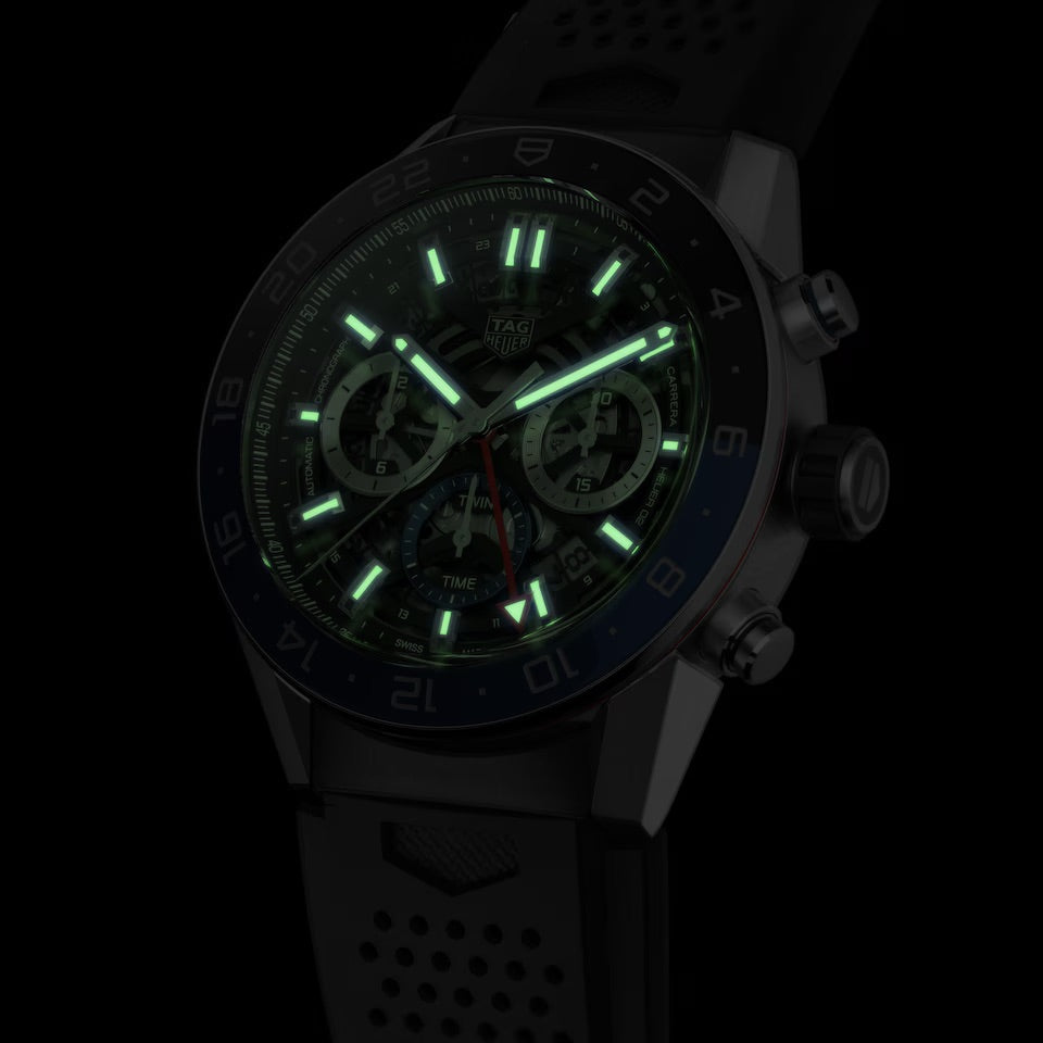 NIEUW: TAG Heuer Carrera Chronograaf Twin-Time - CBG2A1Z.FT6157