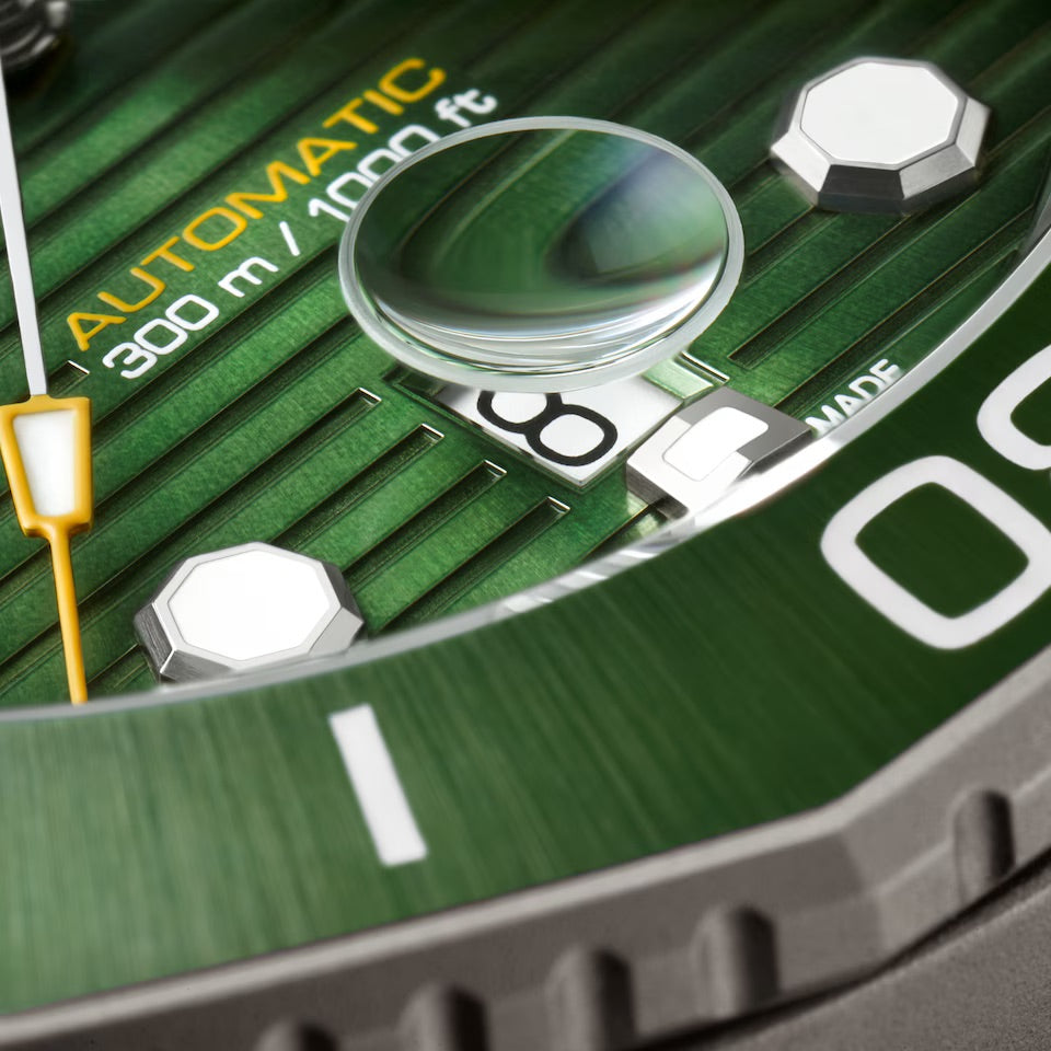 NIEUW: TAG Heuer Aquaracer Professional 300 Date - WBP208B.BF0631